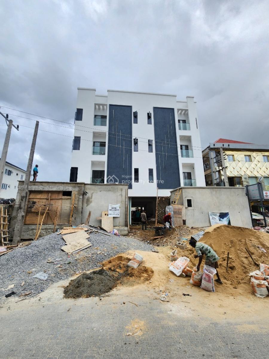 Luxury 2 Bedroom Apartment with Gym & Pool